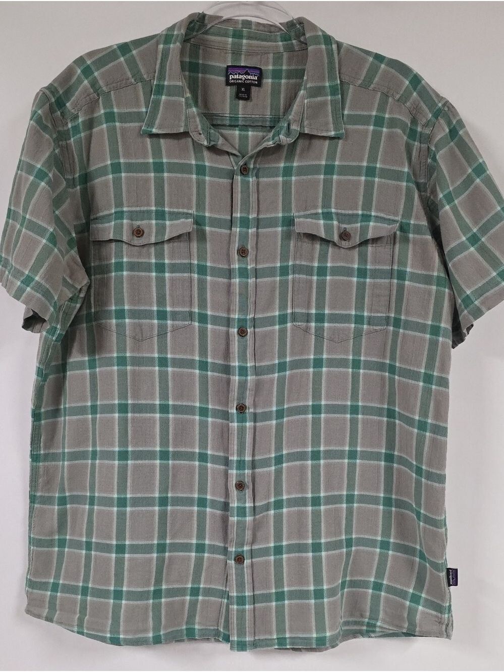 Patagonia Men's Organic Cotton Plaid Short Sleeve Shirt Green Gray - Size XL